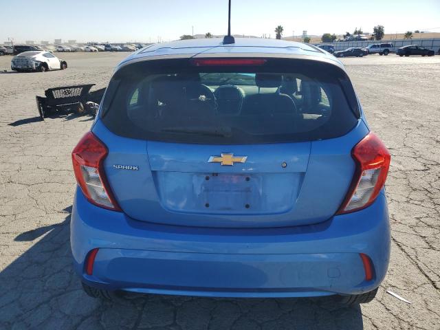 KL8CB6SA1JC476623 - 2018 CHEVROLET SPARK LS Bleu photo 6