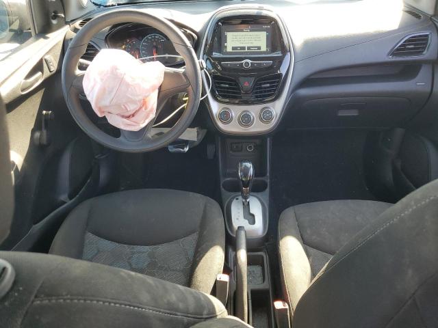 KL8CB6SA1JC476623 - 2018 CHEVROLET SPARK LS Bleu photo 8