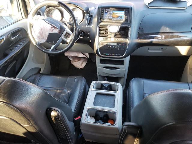 2C4RC1BG7DR560558 - 2013 CHRYSLER TOWN & COU TOURING RED photo 8