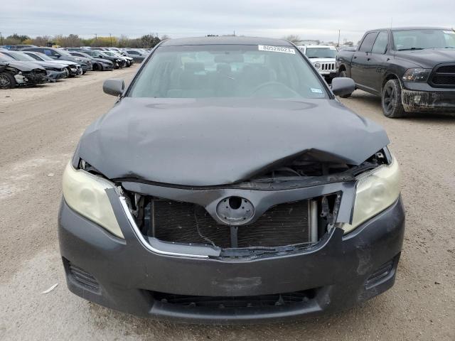 4T1BF3EK3BU714683 - 2011 TOYOTA CAMRY BASE CHARCOAL photo 5