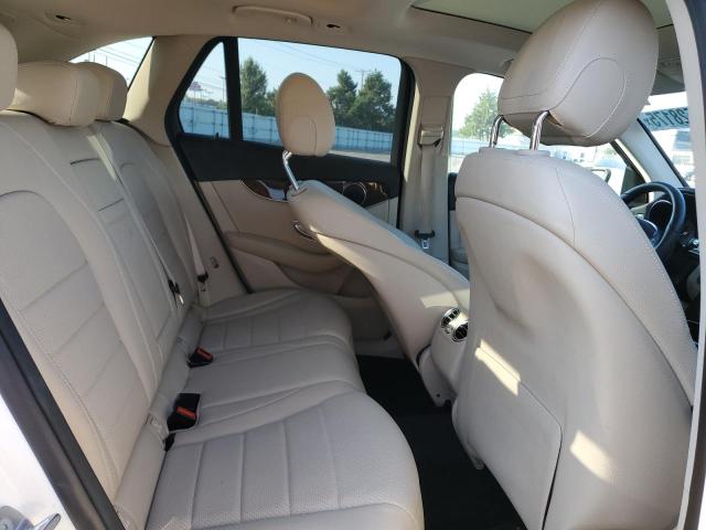 WDC0G4KB1HV011647 - 2017 MERCEDES-BENZ GLC 300 4MATIC WHITE photo 11