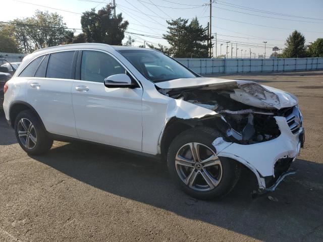 WDC0G4KB1HV011647 - 2017 MERCEDES-BENZ GLC 300 4MATIC WHITE photo 4