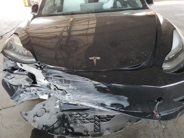 5YJ3E1EA9JF155266 - 2018 TESLA MODEL 3 BLACK photo 11