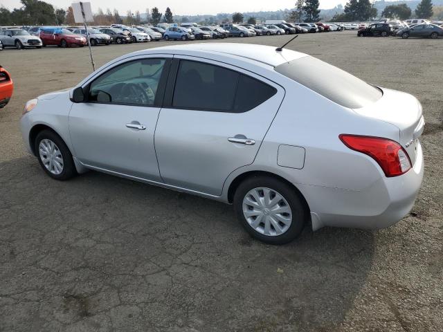 3N1CN7AP0CL928873 - 2012 NISSAN VERSA S SILVER photo 2