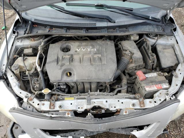 2T1BU4EEXAC207172 - 2010 TOYOTA COROLLA BASE SILVER photo 11