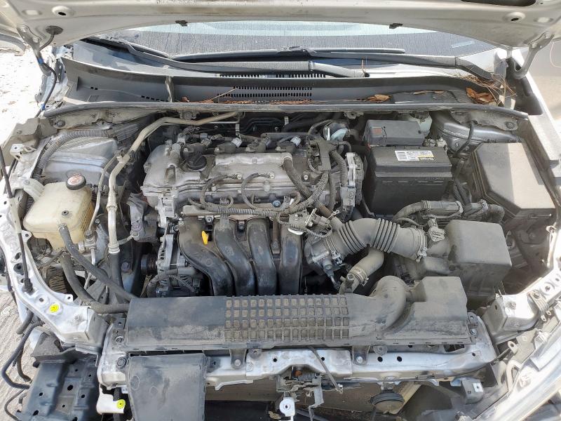 JTDEPMAEXMJ151267 - 2021 TOYOTA COROLLA LE 银色 照片 11