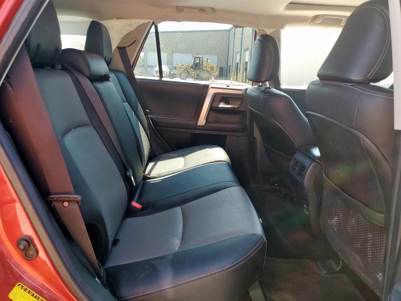 JTEZU5JRXG5140118 - 2016 TOYOTA 4RUNNER SR5 RED photo 11