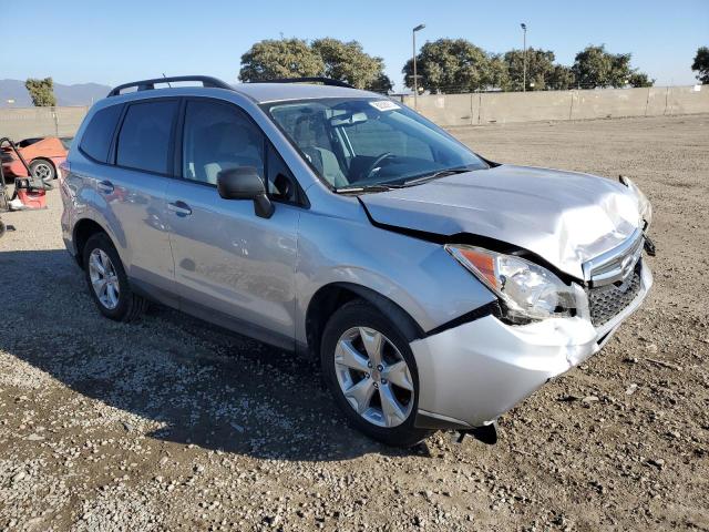 JF2SJABC1FH807397 - 2015 SUBARU FORESTER 2.5I SILVER photo 4