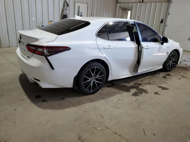 4T1T11AK4RU858492 - 2024 TOYOTA CAMRY SE NIGHT SHADE WHITE photo 3