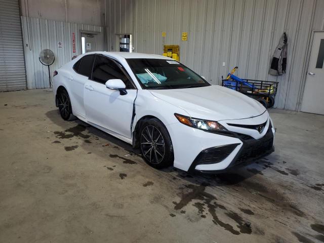 4T1T11AK4RU858492 - 2024 TOYOTA CAMRY SE NIGHT SHADE WHITE photo 4