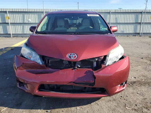 5TDKK3DC0CS279511 - 2012 TOYOTA SIENNA LE RED photo 5