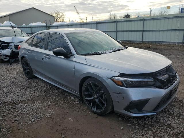 2HGFE2F55RH500479 - 2024 HONDA CIVIC SPORT 银色 照片 4
