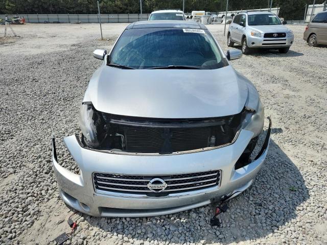 1N4AA5APXAC871973 - 2010 NISSAN MAXIMA S 银色 照片 5