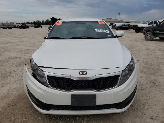 5XXGM4A7XDG238013 - 2013 KIA OPTIMA LX WHITE photo 5