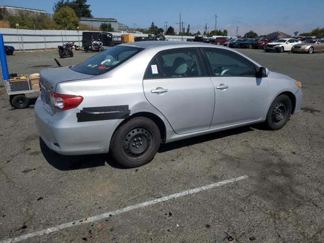 2T1BU4EE2CC808479 - 2012 TOYOTA COROLLA BASE 银色 照片 3