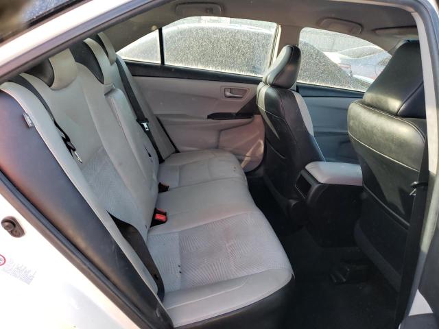 4T1BF1FK3HU767265 - 2017 TOYOTA CAMRY LE WHITE photo 11