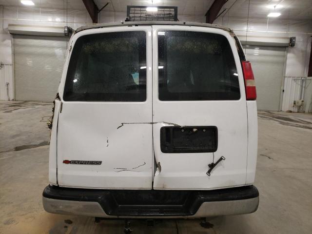 1GCGG29V771253275 - 2007 CHEVROLET EXPRESS G2 WHITE photo 6