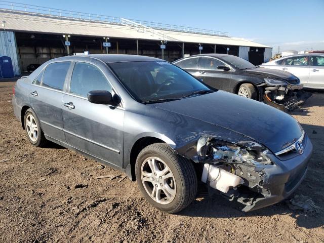 1HGCM56367A121749 - 2007 HONDA ACCORD SE GRAY photo 4