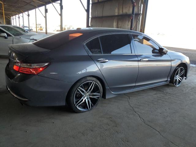 1HGCR3F9XHA037185 - 2017 HONDA ACCORD TOURING GRAY photo 3