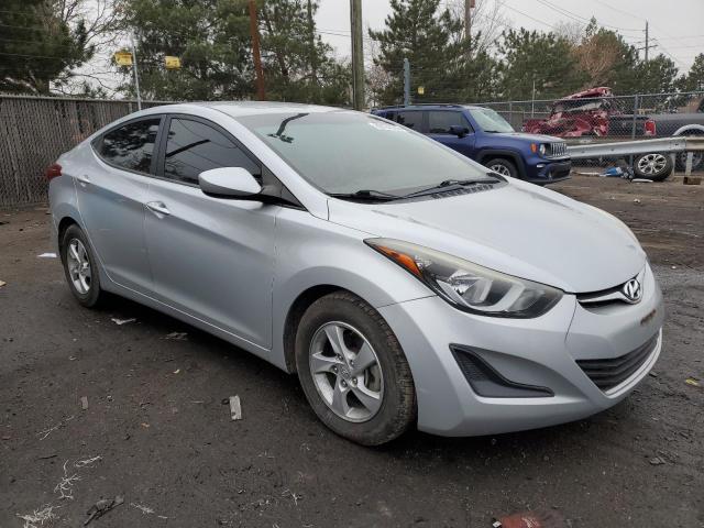 5NPDH4AE1EH521718 - 2014 HYUNDAI ELANTRA SE SILVER photo 4