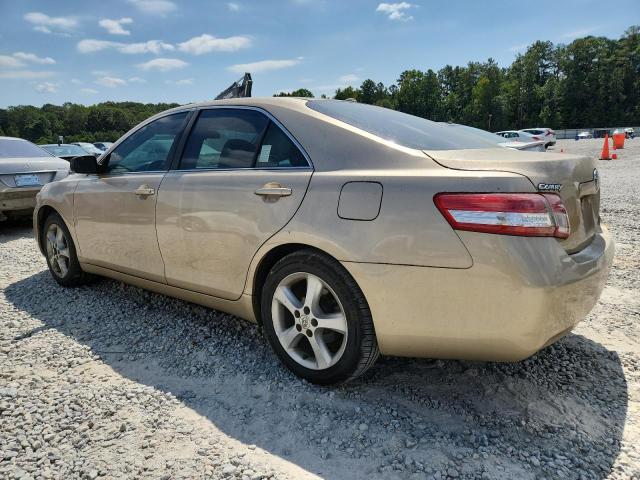 4T1BF3EKXAU051417 - 2010 TOYOTA CAMRY BASE GOLD photo 2
