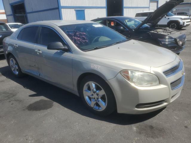 1G1ZB5EB0AF165093 - 2010 CHEVROLET MALIBU LS Золотий фото 4