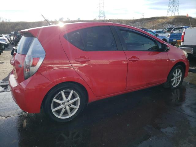 JTDKDTB33E1080496 - 2014 TOYOTA PRIUS C RED photo 3