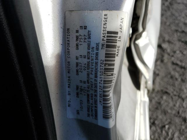 JM1BK12F741103782 - 2004 MAZDA 3 I SILVER photo 12