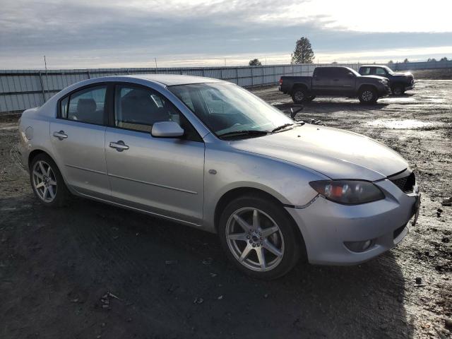 JM1BK12F741103782 - 2004 MAZDA 3 I SILVER photo 4