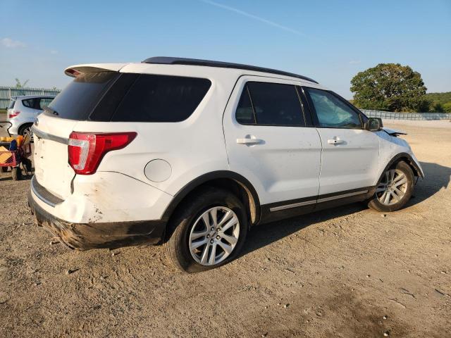 1FM5K8D82JGB06646 - 2018 FORD EXPLORER XLT WHITE photo 3