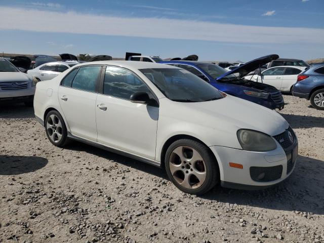 3VWBA71K38M186699 - 2008 VOLKSWAGEN GLI WHITE photo 4