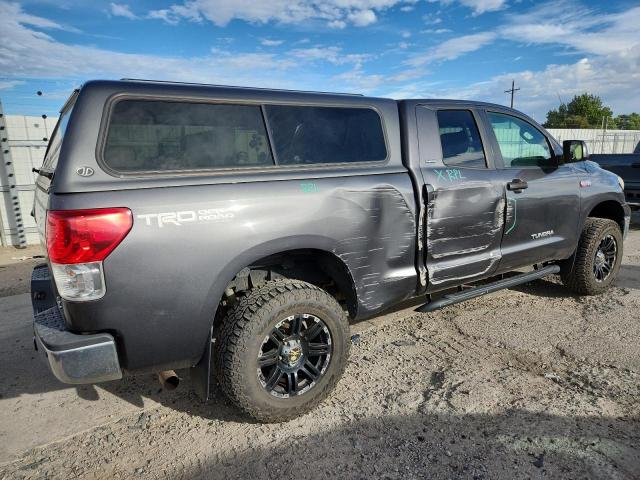 5TFUY5F16BX160630 - 2011 TOYOTA TUNDRA DOUBLE CAB SR5 GRAY photo 3