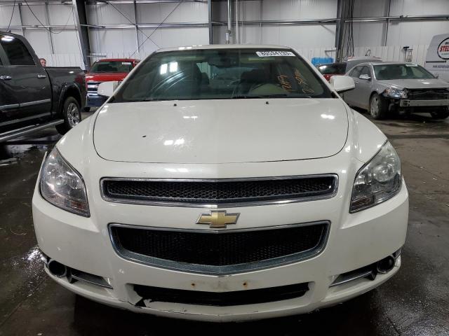 1G1ZE5EB4AF209135 - 2010 CHEVROLET MALIBU LTZ WHITE photo 5