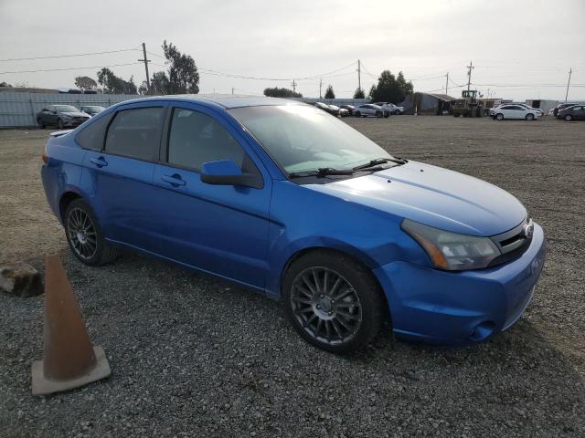 1FAHP3GN0BW181527 - 2011 FORD FOCUS SES BLUE photo 4