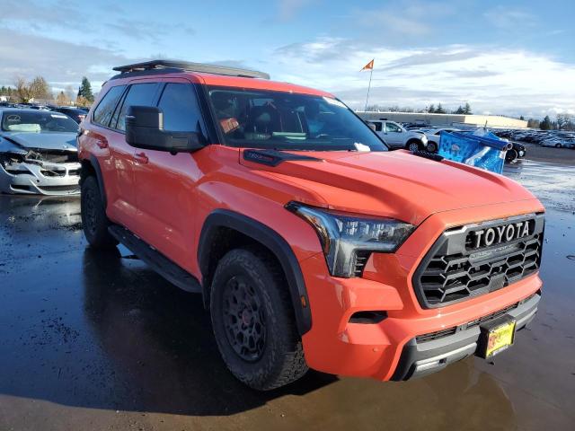 7SVAAABA0PX008250 - 2023 TOYOTA SEQUOIA TR SR5 ORANGE photo 4