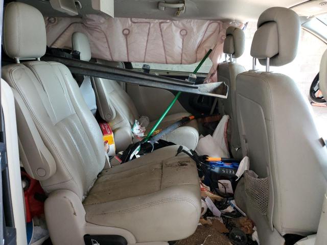 2C4RC1CG6CR134034 - 2012 CHRYSLER TOWN & COU TOURING L BLACK photo 11