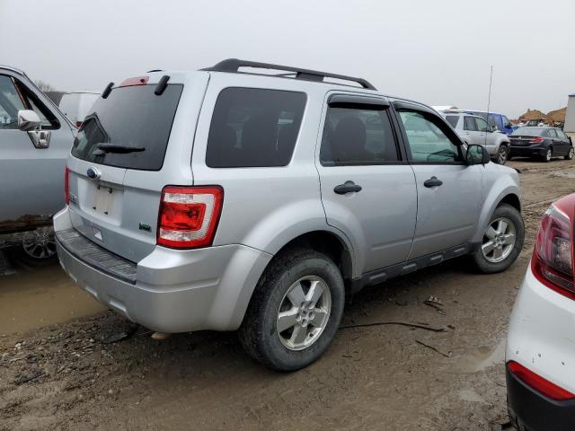 1FMCU0DG4CKA28302 - 2012 FORD ESCAPE XLT SILVER photo 3