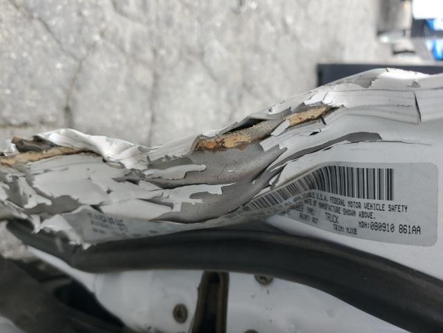 1C6RR7GM8HS696869 - 2017 RAM 1500 SLT WHITE photo 12