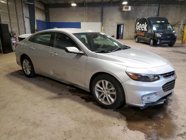 1G1ZD5ST2JF266031 - 2018 CHEVROLET MALIBU LT Արծաթագույն լուսանկար 4