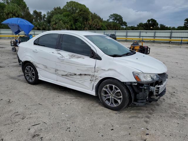 1G1JD5SHXH4138392 - 2017 CHEVROLET SONIC LT WHITE photo 4