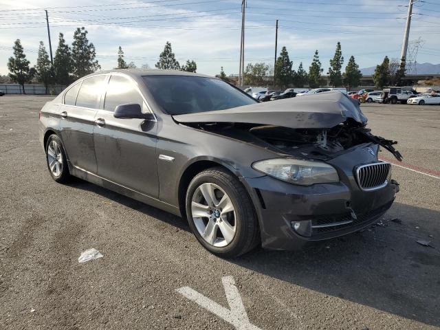 WBAXG5C57DD230158 - 2013 BMW 528 I GRAY photo 4