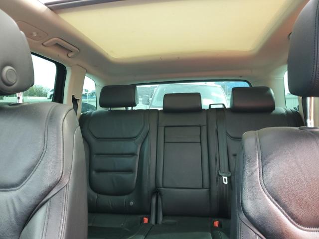 WVGEF9BP3FD006827 - 2015 VOLKSWAGEN TOUAREG V6 GRAY photo 10