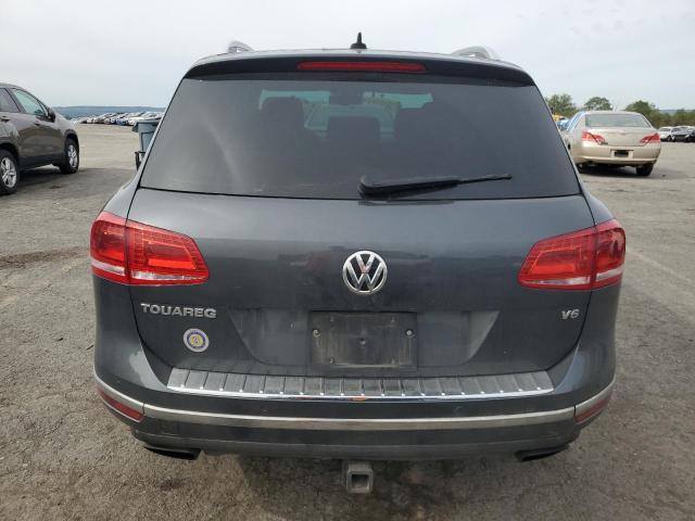WVGEF9BP3FD006827 - 2015 VOLKSWAGEN TOUAREG V6 GRAY photo 6