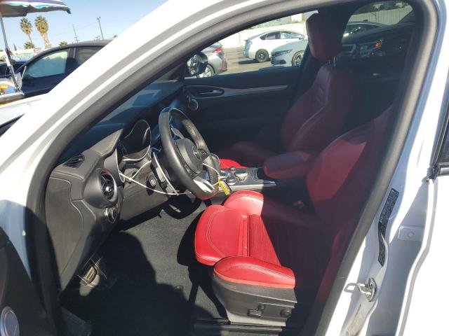 ZASPAKBN3N7D41558 - 2022 ALFA ROMEO STELVIO TI WHITE photo 7