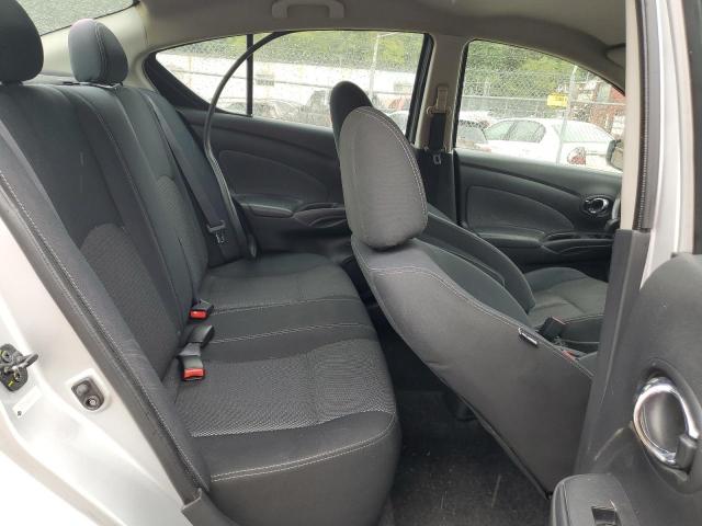 3N1CN7AP4GL899691 - 2016 NISSAN VERSA S 银色 照片 10