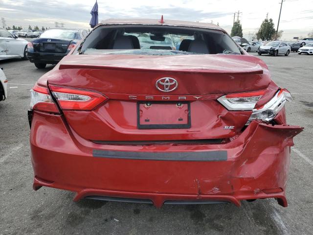 4T1G11AK9LU375458 - 2020 TOYOTA CAMRY SE RED photo 6