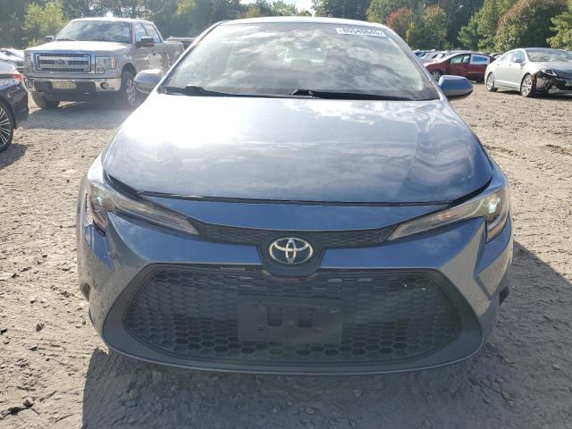 5YFEPMAEXMP234242 - 2021 TOYOTA COROLLA LE BLUE photo 5