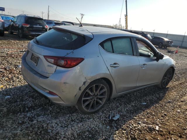 3MZBN1L30JM180713 - 2018 MAZDA 3 TOURING SILVER photo 3