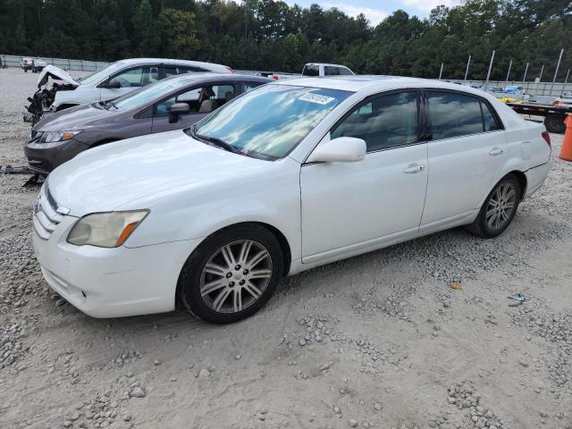 2006 TOYOTA AVALON XL, 