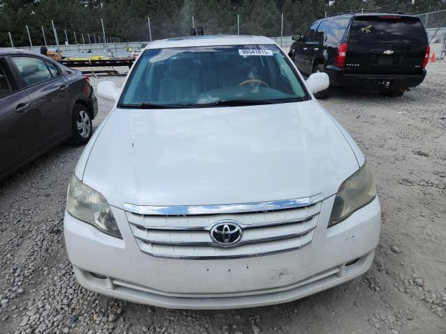 4T1BK36B96U063821 - 2006 TOYOTA AVALON XL Ақ фото 5